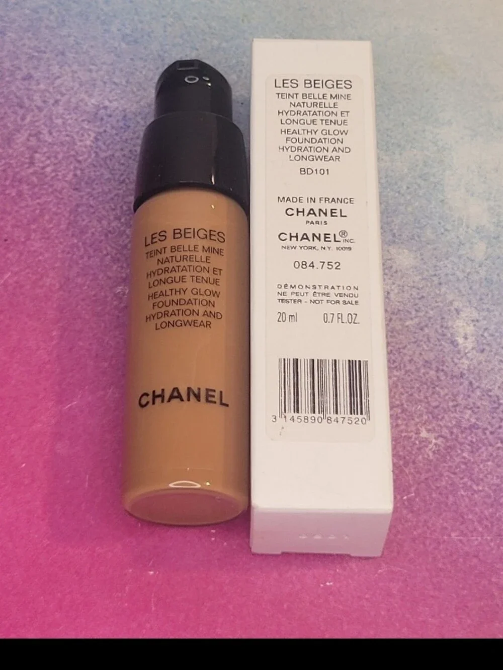 Chanel Les Beiges Healthy Glow Foundation BD101